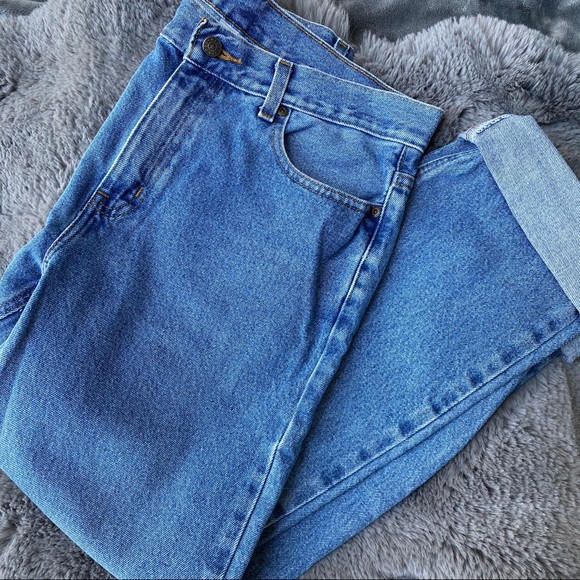 Faded Glory Boyfriend/Mom Jeans 31x32 - Picture 1 of 6